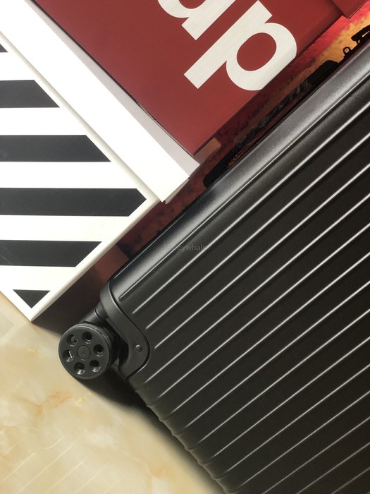 Rimowa_Bag_suitcase_carry-on-luggage_yupoo_Original_quality