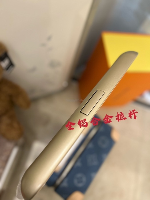 Rimowa_Bag_suitcase_carry-on-luggage_yupoo_Original_quality