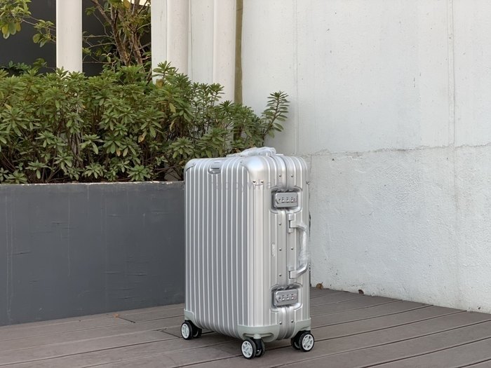 Rimowa_Bag_suitcase_carry-on-luggage_yupoo_Original_quality