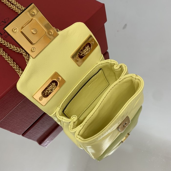 Valentino_Bag_Latest styles_2026_yupoo_Original_quality
