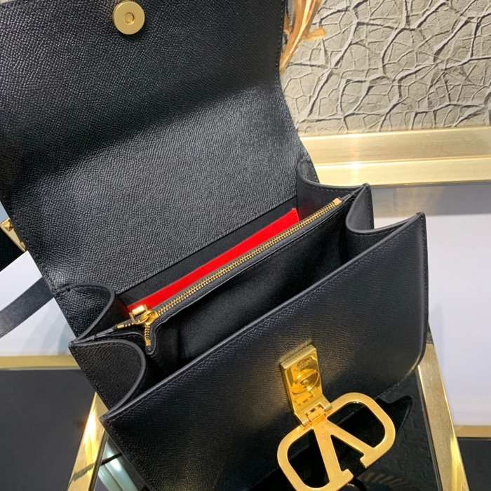 Valentino_Bag_Latest styles_2026_yupoo_Original_quality