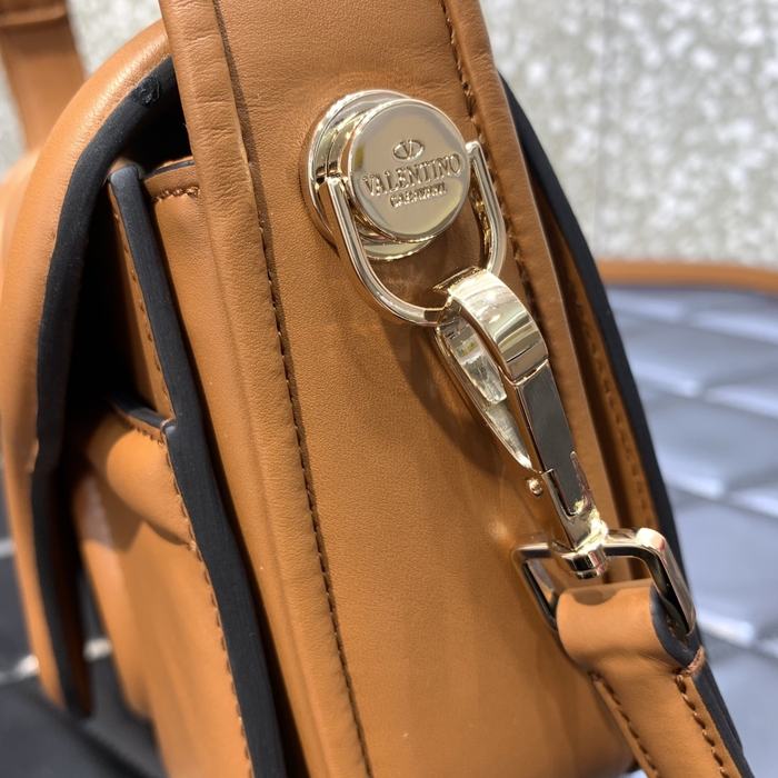 Valentino_Bag_Latest styles_2026_yupoo_Original_quality