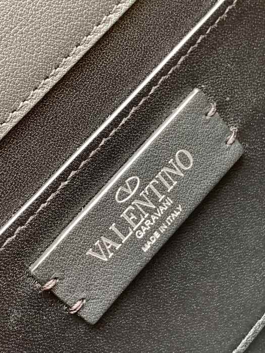 Valentino_Bag_Latest styles_2026_yupoo_Original_quality