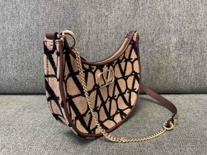 Valentino_Bag_Latest styles_2026_yupoo_Original_quality