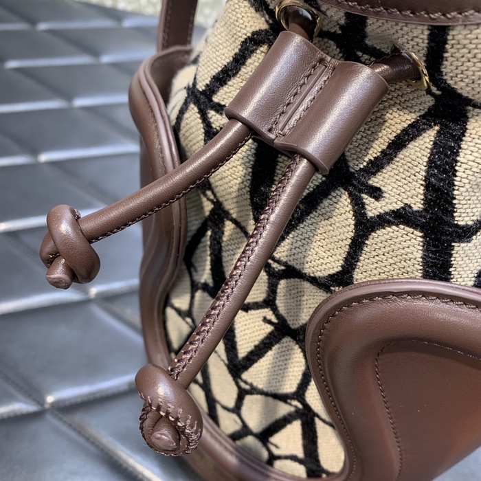 Valentino_Bag_Latest styles_2026_yupoo_Original_quality