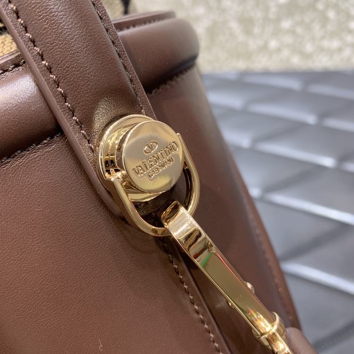 Valentino_Bag_Latest styles_2026_yupoo_Original_quality