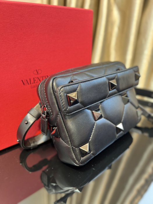 Valentino_Bag_Latest styles_2026_yupoo_Original_quality