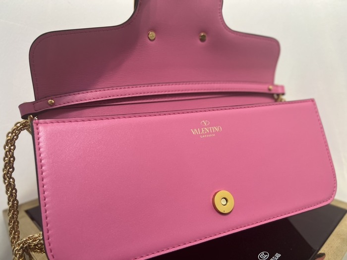 Valentino_Bag_Latest styles_2026_yupoo_Original_quality