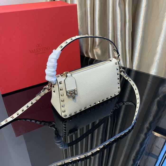 Valentino_Bag_Latest styles_2026_yupoo_Original_quality