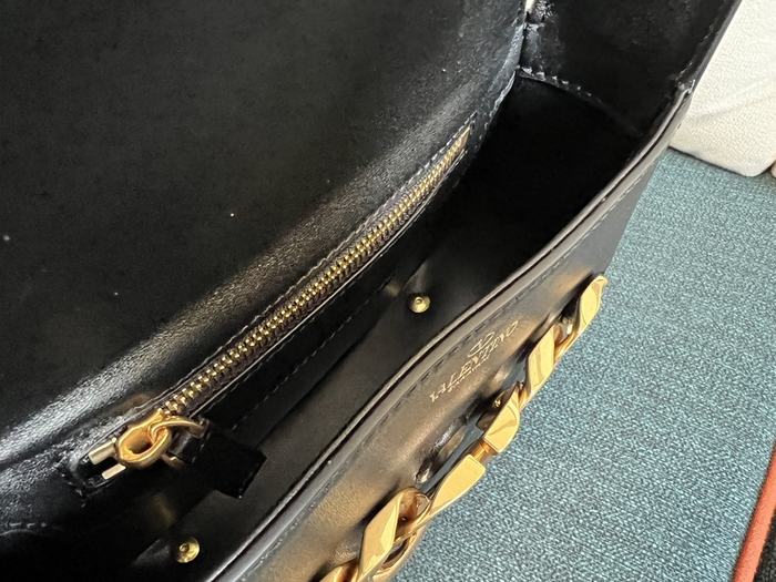 Valentino_Bag_Latest styles_2026_yupoo_Original_quality