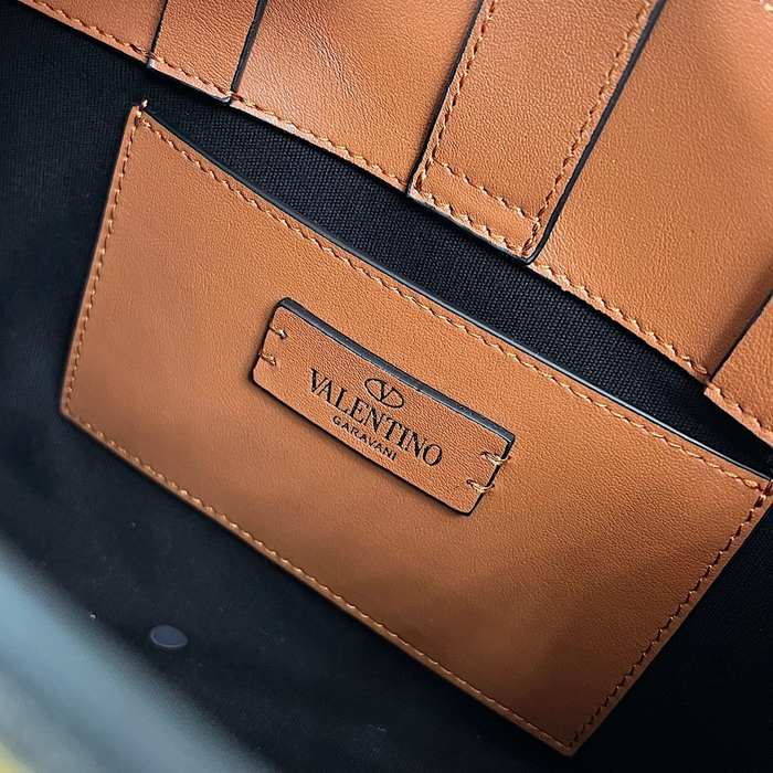 Valentino_Bag_Latest styles_2026_yupoo_Original_quality