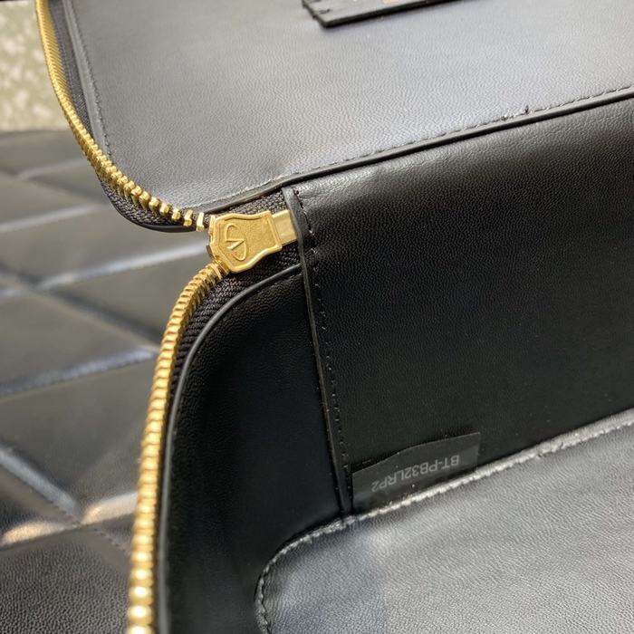 Valentino_Bag_Latest styles_2026_yupoo_Original_quality