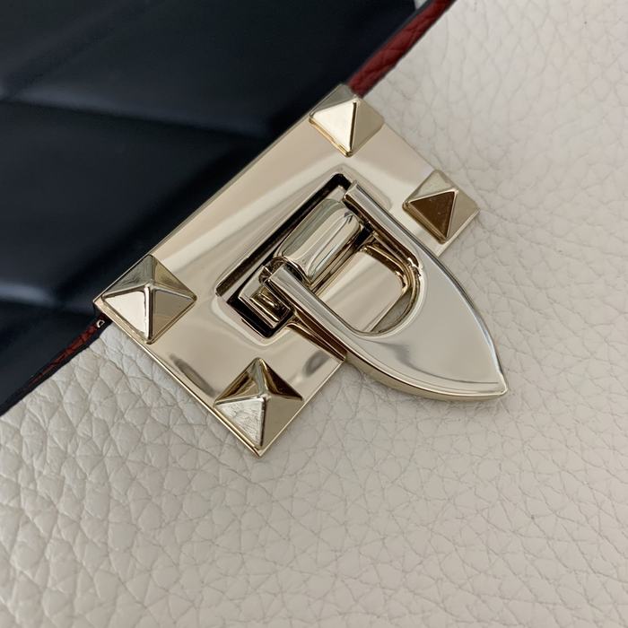 Valentino_Bag_Latest styles_2026_yupoo_Original_quality