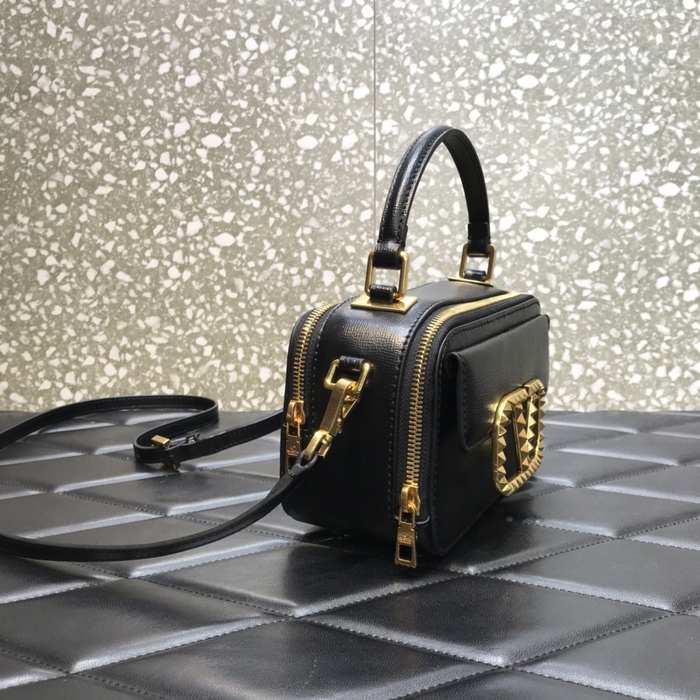 Valentino_Bag_Latest styles_2026_yupoo_Original_quality