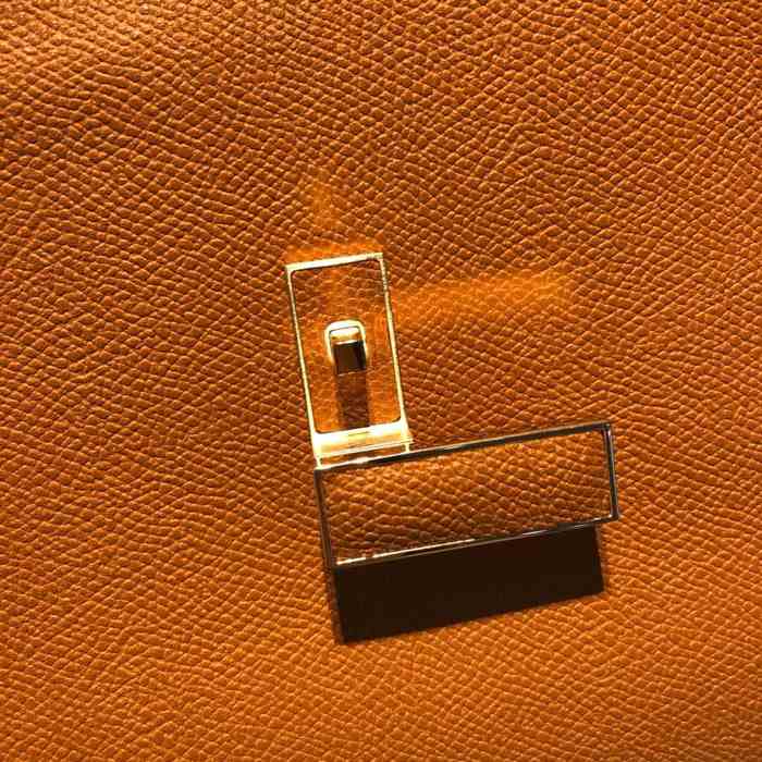 Valextra_Bag_Latest styles_2026_yupoo_Original_quality