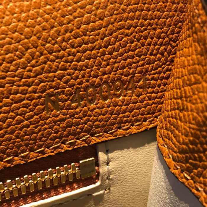 Valextra_Bag_Latest styles_2026_yupoo_Original_quality