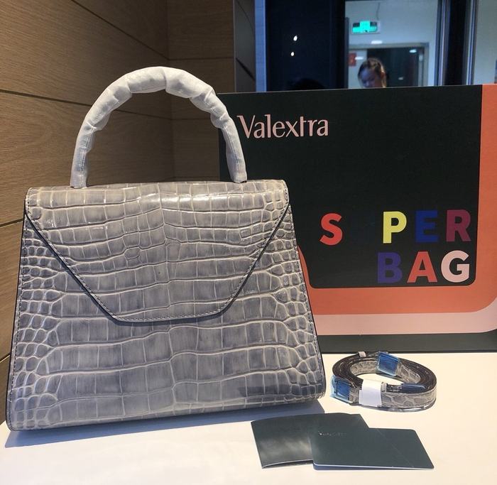 Valextra_Bag_Latest styles_2026_yupoo_Original_quality