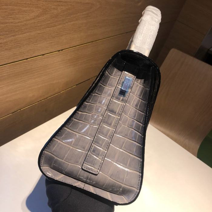 Valextra_Bag_Latest styles_2026_yupoo_Original_quality