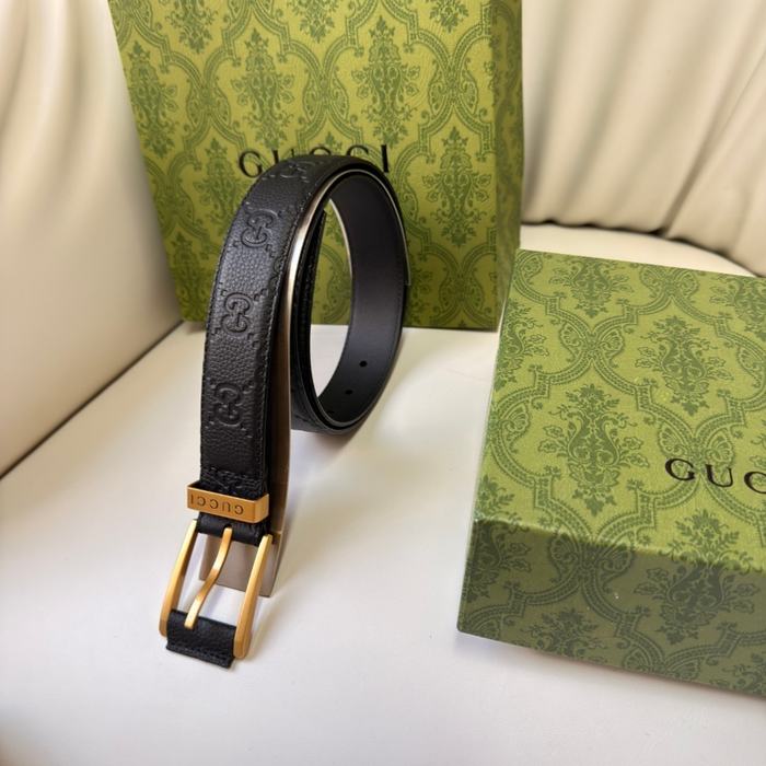 Fake gucci belt