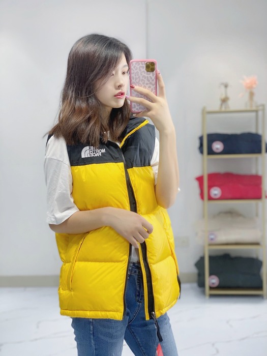 Yupoo TNF beige 31
