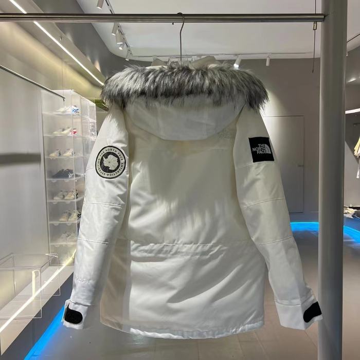 Yupoo TNF  white 47