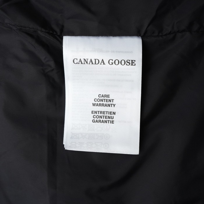 Yupoo Canada Goose beanie black pompom Canada Goose down jacket beanie white patch White 007