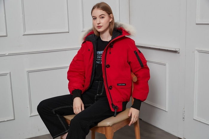 Yupoo Canada Goose beanie black pompom Canada Goose down jacket bucket beige patch Red