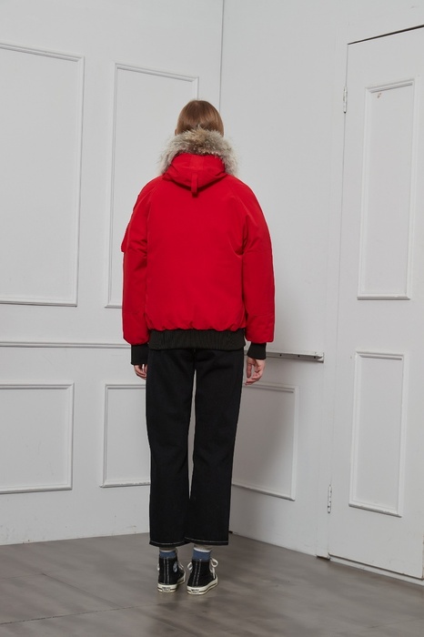 Yupoo Canada Goose beanie black pompom Canada Goose down jacket bucket beige patch Red