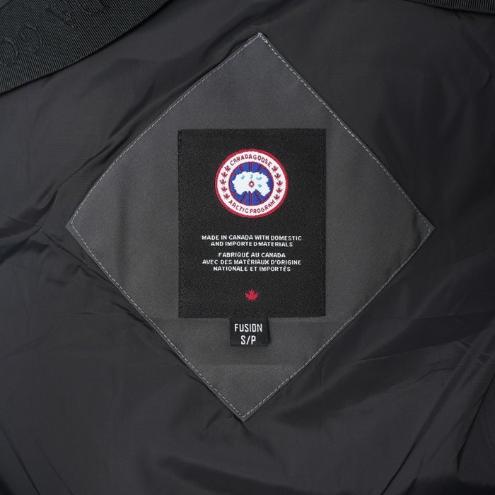 Yupoo Canada Goose beanie black pompom Canada Goose down jacket puffer black logo patch Black 026
