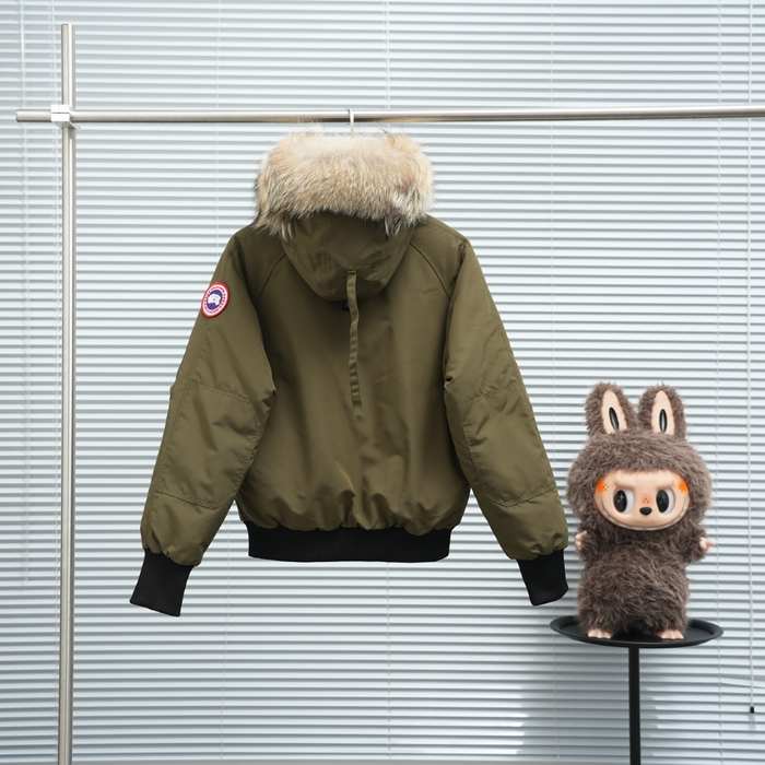 Yupoo Canada Goose beanie green pompom Canada Goose down jacket beanie black pompom Green