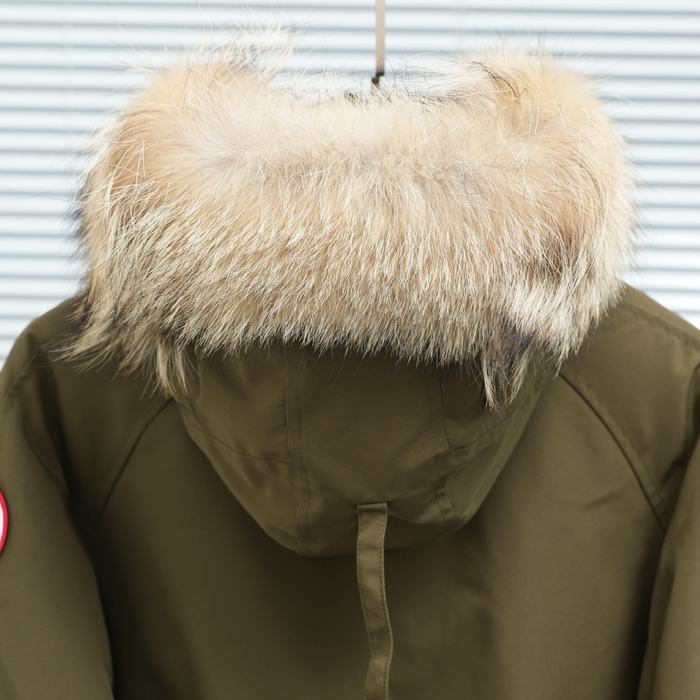 Yupoo Canada Goose beanie green pompom Canada Goose down jacket beanie black pompom Green