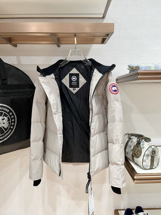 Yupoo Canada Goose bucket black plain Canada Goose down jacket bucket black plain Beige 014