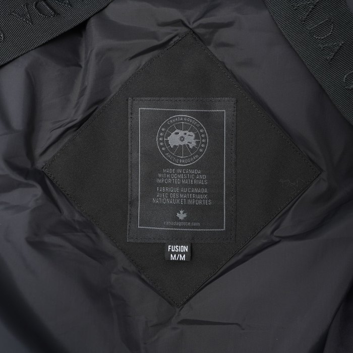 Yupoo Canada Goose bucket black soft Canada Goose down jacket beanie black pompom Black 027