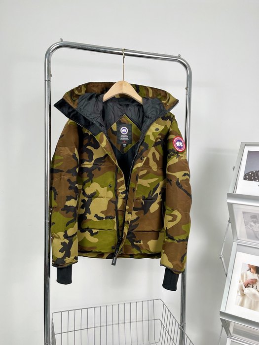 Yupoo Canada Goose bucket camo black rim Canada Goose down jacket puffer camouflage hooded Green 001
