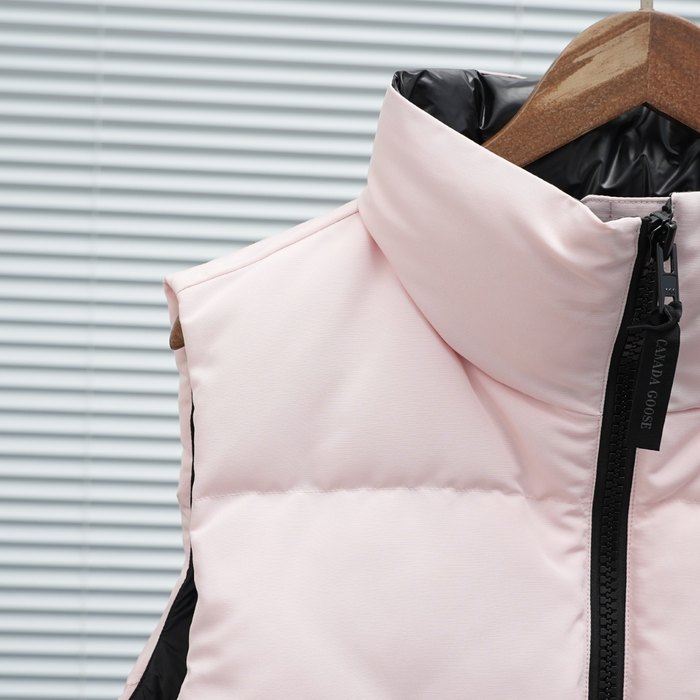 Yupoo Canada Goose bucket white pattern Canada Goose down jacket snapback black red detail Beige 001