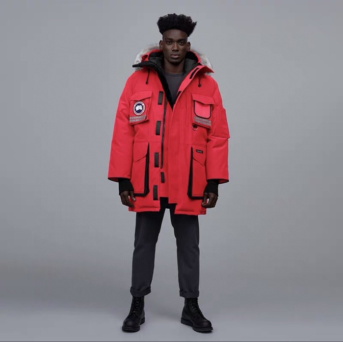 Yupoo Canada Goose capsule black visor Canada Goose down jacket beanie black pompom Red 002