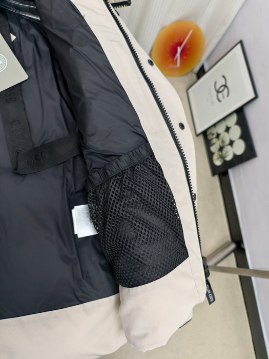 Yupoo Canada Goose hooded white puffer jacket Canada Goose down jacket puffer white patch hood Beige 012
