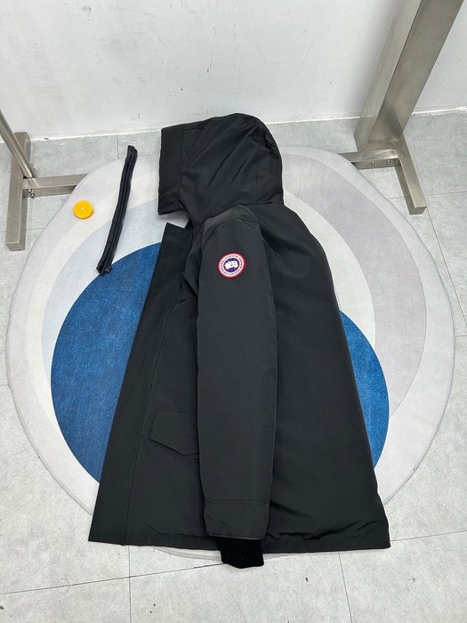 Yupoo Canada Goose parka black fur hood Canada Goose down jacket parka black fur hood Black 016