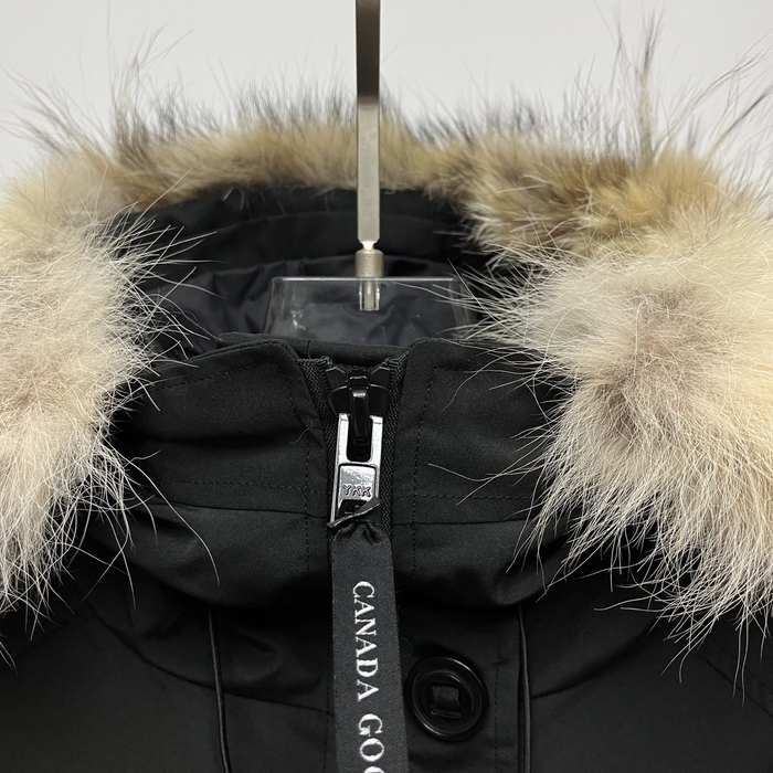 Yupoo Canada Goose parka black fur hood Canada Goose down jacket parka black fur hood Black 2