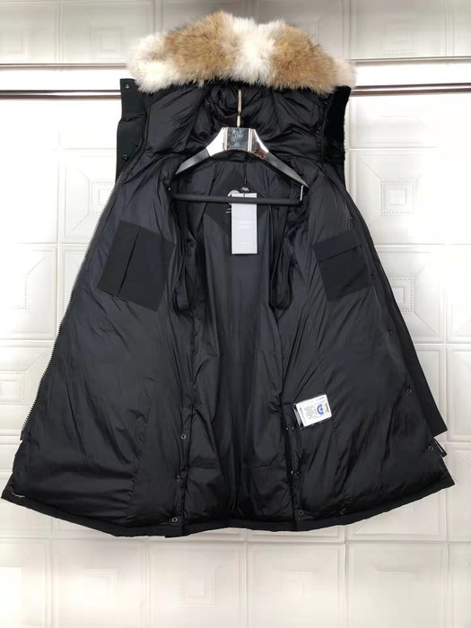 Yupoo Canada Goose parka black fur hood Canada Goose down jacket puffer black fur hood Black 052