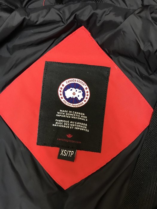 Yupoo Canada Goose parka red fur hood Canada Goose down jacket parka red fur hood Red 010