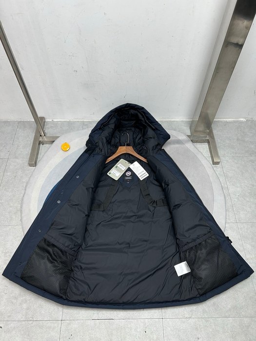 Yupoo Canada Goose parkas black fur hood Canada Goose down jacket parka navy fur hood Navy 001