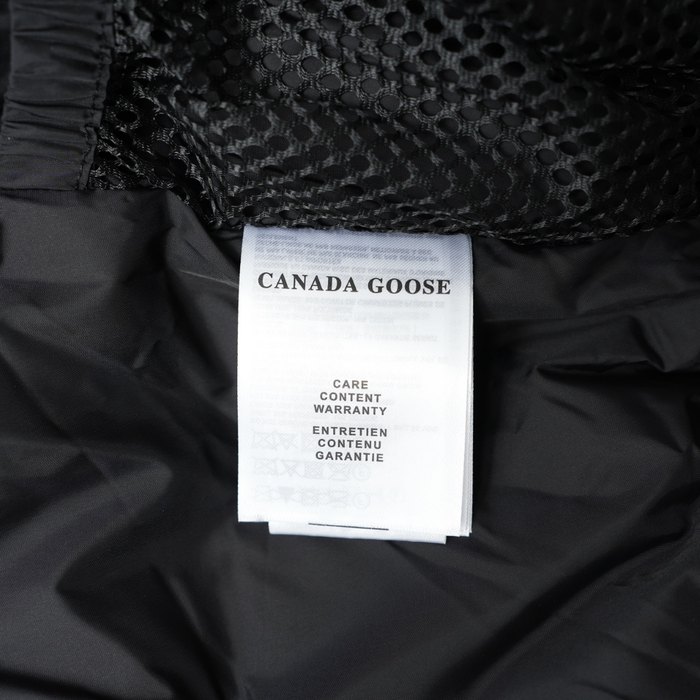 Yupoo Canada Goose puff black fur hood Canada Goose down jacket beanie black pompom Navy 002
