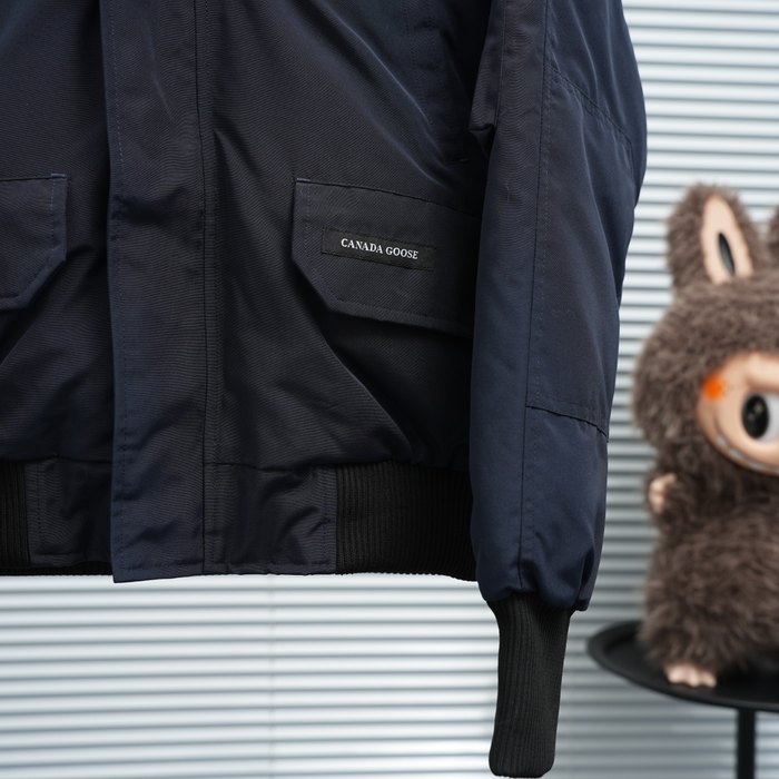 Yupoo Canada Goose puff black fur hood Canada Goose down jacket beanie black pompom Navy 002