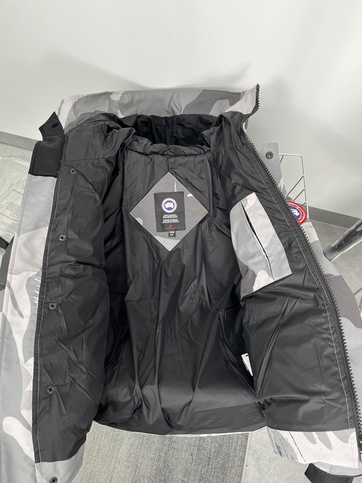 Yupoo Canada Goose puff jacket gray camo Canada Goose down jacket snapback black pink patch Grey 016