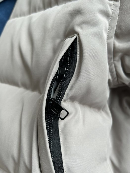 Yupoo Canada Goose puffer beige colorblock Canada Goose down jacket puffer beige color block Beige 008