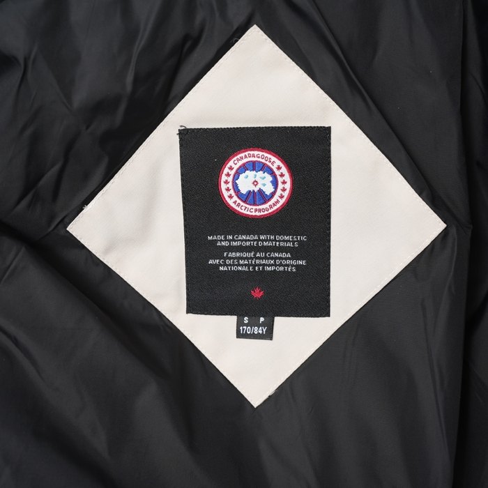 Yupoo Canada Goose puffer beige fur hood Canada Goose down jacket puffer white fur hood Beige 018