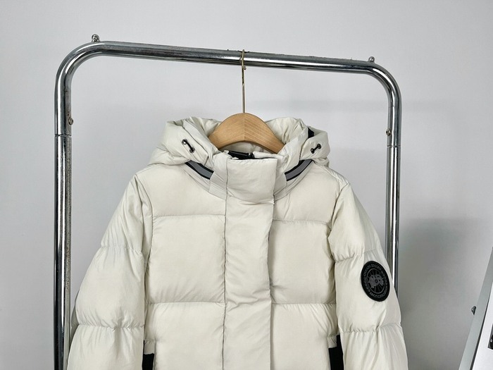 Yupoo Canada Goose puffer beige hooded Canada Goose down jacket puffer white long hooded White 006