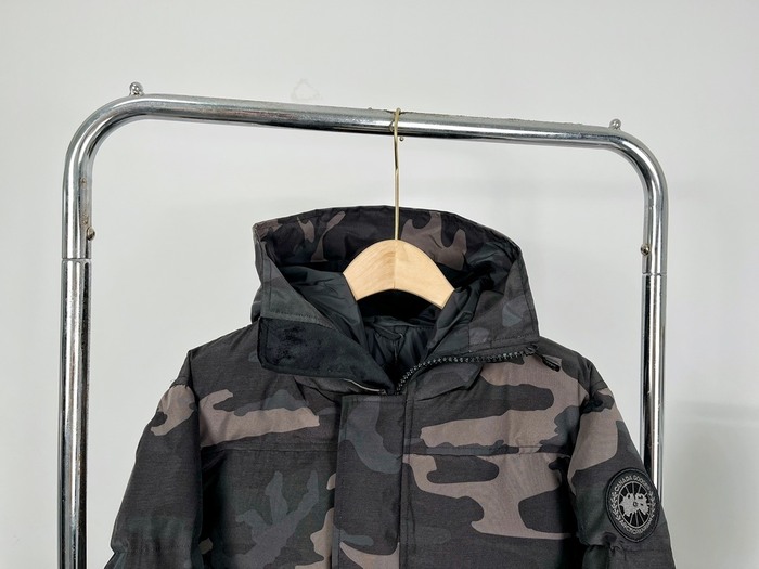 Yupoo Canada Goose puffer black camo Canada Goose down jacket puffer black camo jacket Black 034