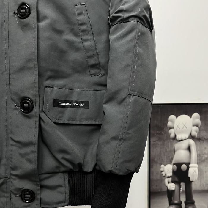 Yupoo Canada Goose puffer black fur hood Canada Goose down jacket hooded darkgray furtrim Black 005